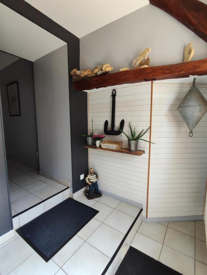 La Hautee Des Francs Veigne Exterior photo