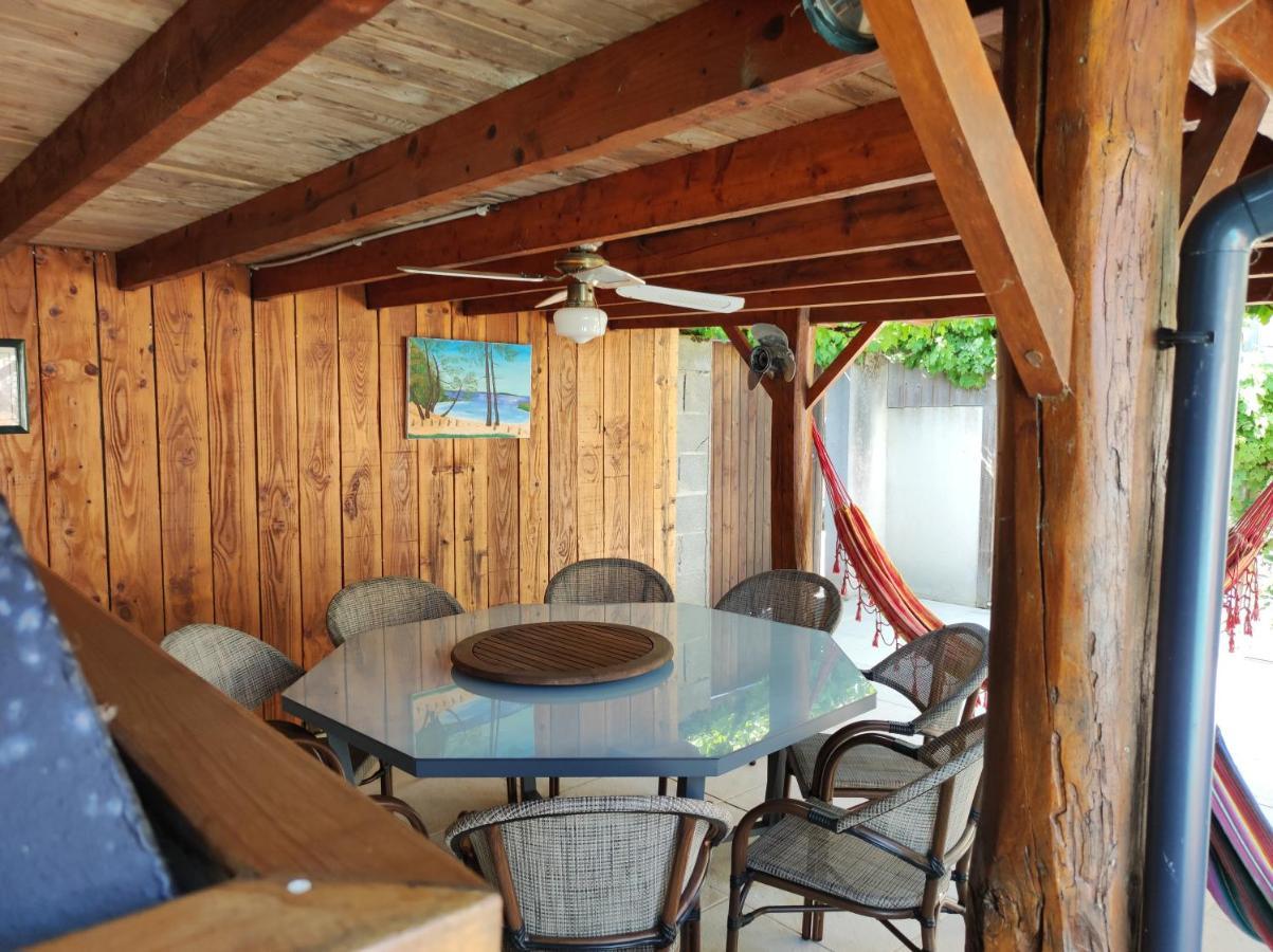 La Hautee Des Francs Veigne Exterior photo