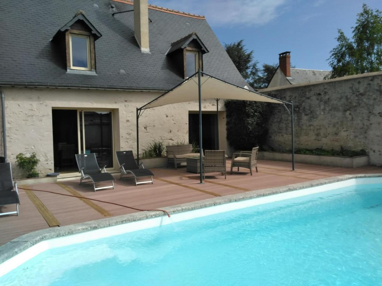 La Hautee Des Francs Veigne Exterior photo